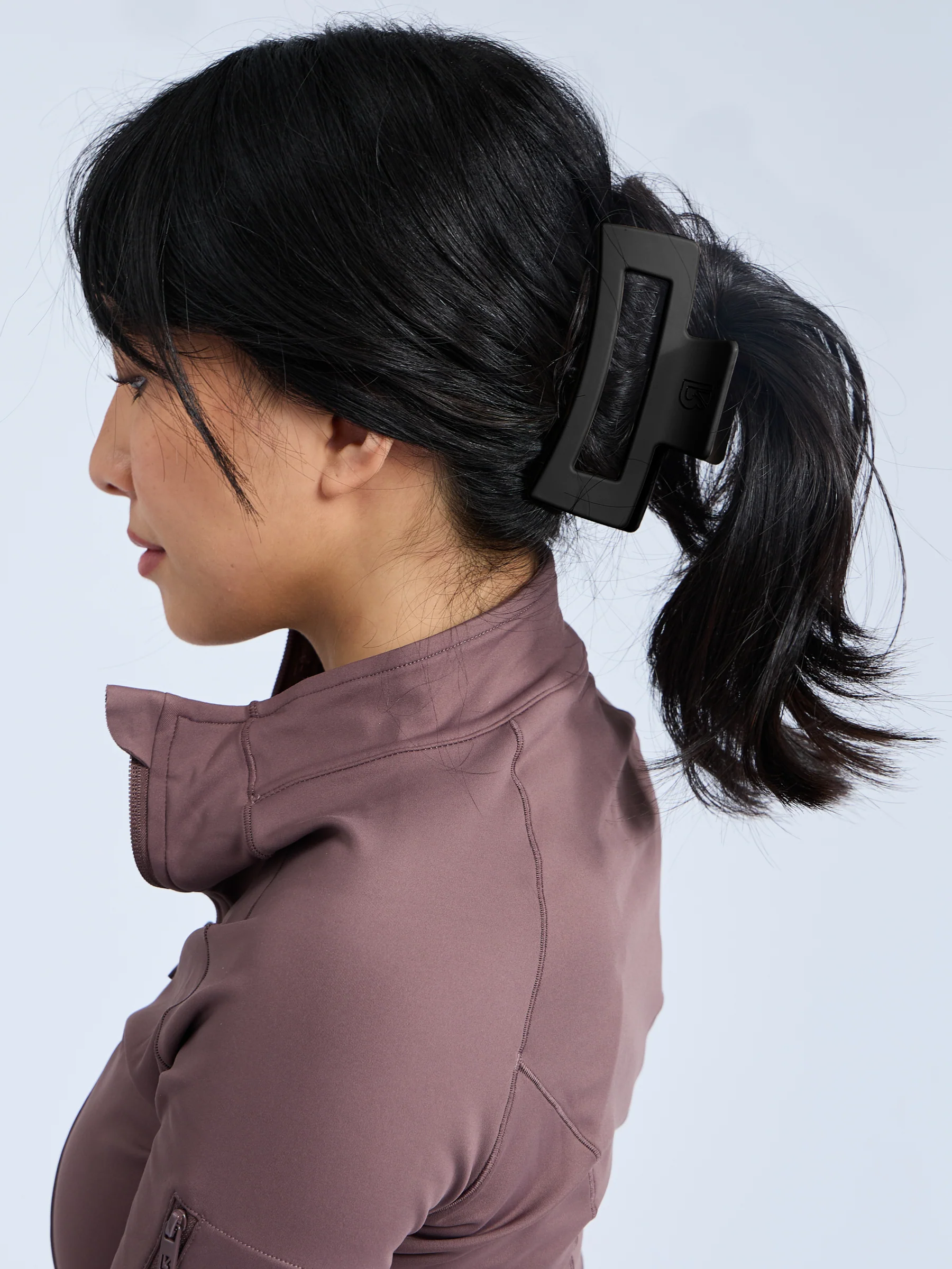 Hair Claw - Black - Image 4
