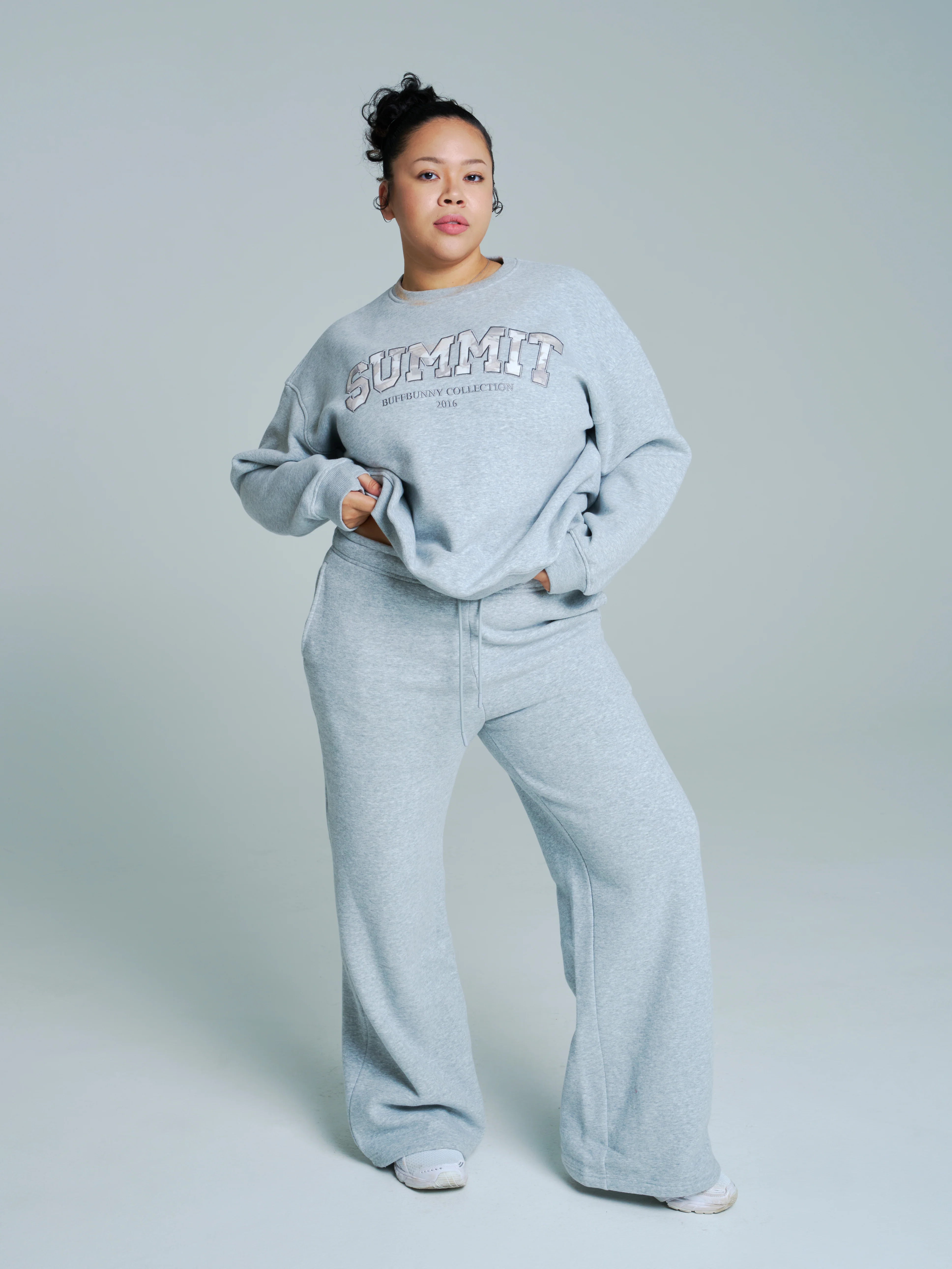 Plush Fleece Crew Pullover - Heather Grey - Image 2