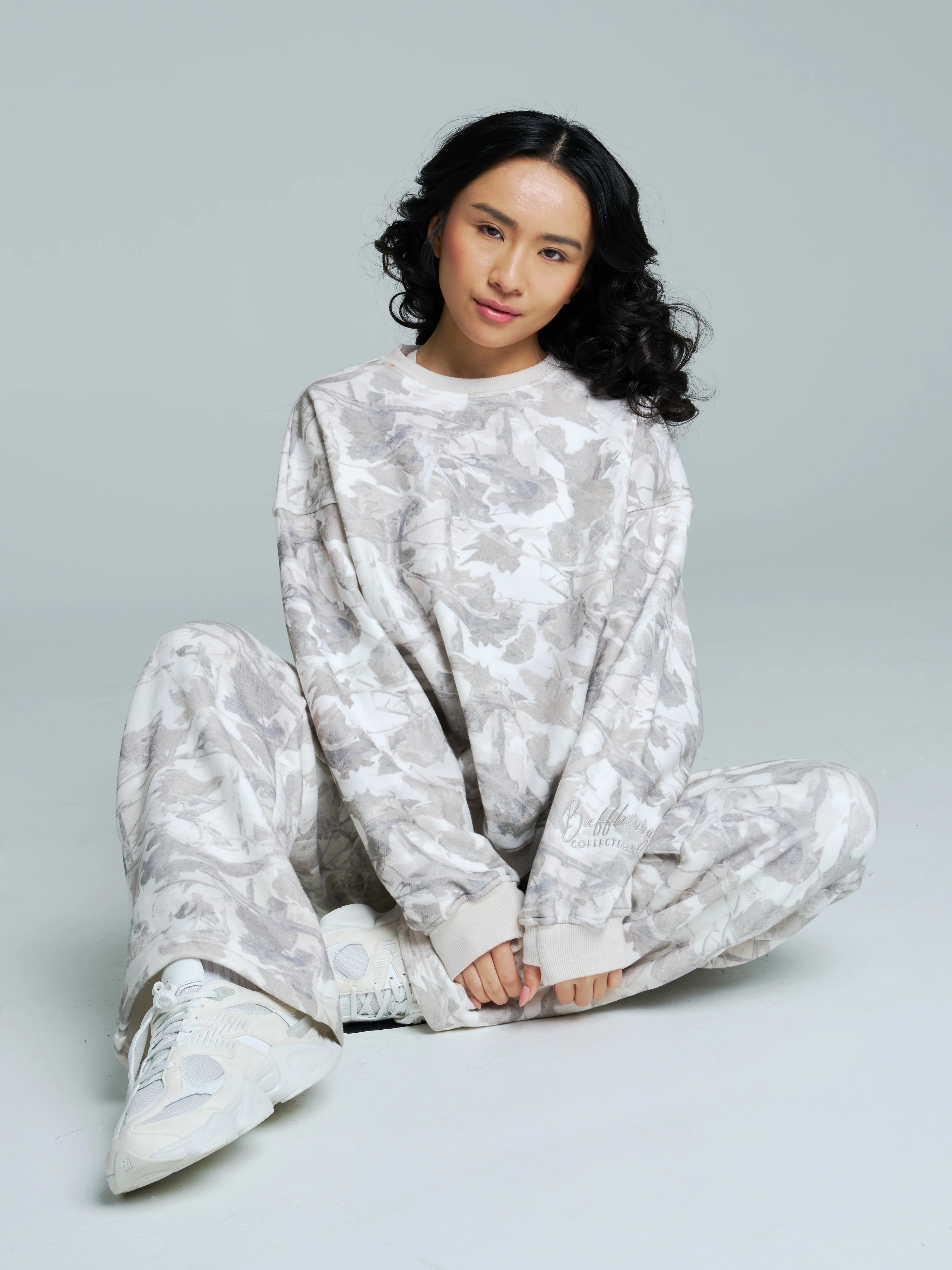 Plush Fleece Crew Pullover - Snow Camo - Image 2